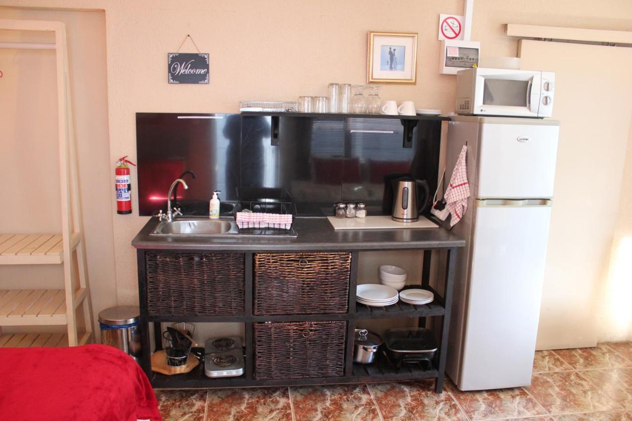 25 On Fitzpatrick Apartment Parow Exterior photo